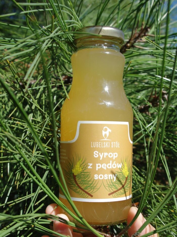 Naturalny syrop z pędów sosny w igłach sosny | Lubelski Stół