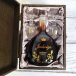 Zestaw Jadwiga 700 ml karafka w skrzynce + 2 kieliszki