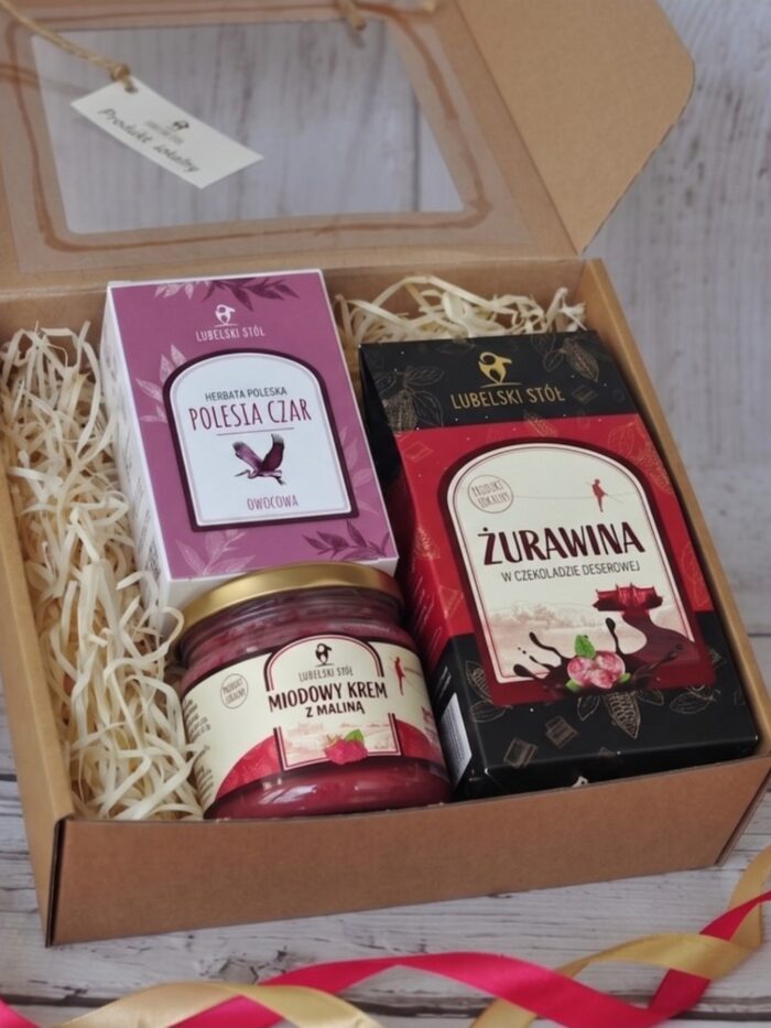 Wnętrze Zestaw Prezentowy "Balladyna" - żurawina w czekoladzie, miód malinowy i herbata | Lubelski Stół