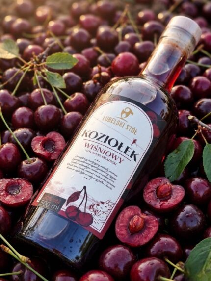 Likier Wiśniowy Koziołek 500 ml | Lubelski Stół