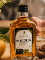 Likier Pigwowy Koziołek 200 ml | Lubelski Stół